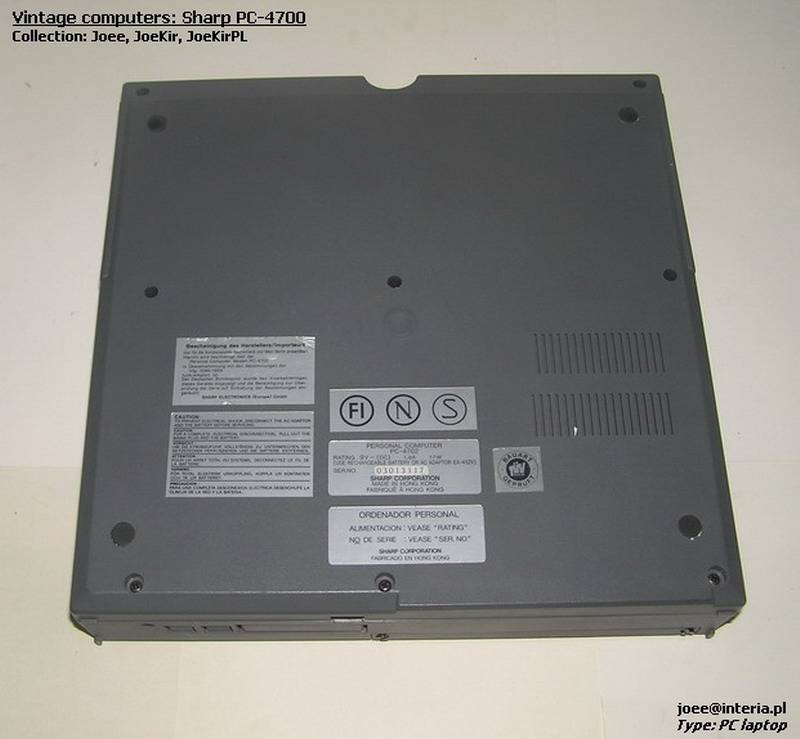 Sharp PC-4700 - 11.jpg